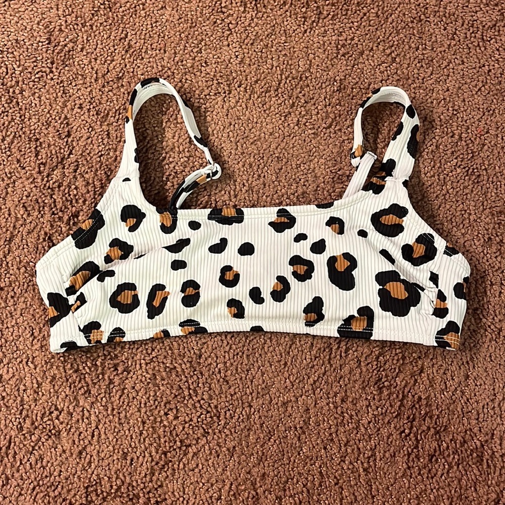 Target White leopard print, bikini size medium